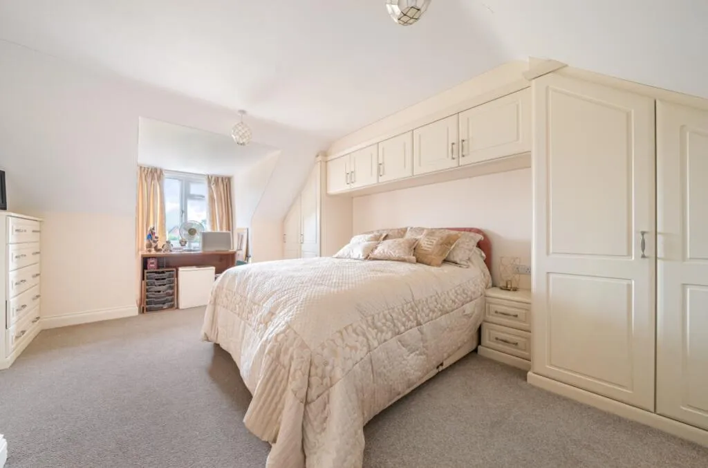 3 bed Detached Bungalow