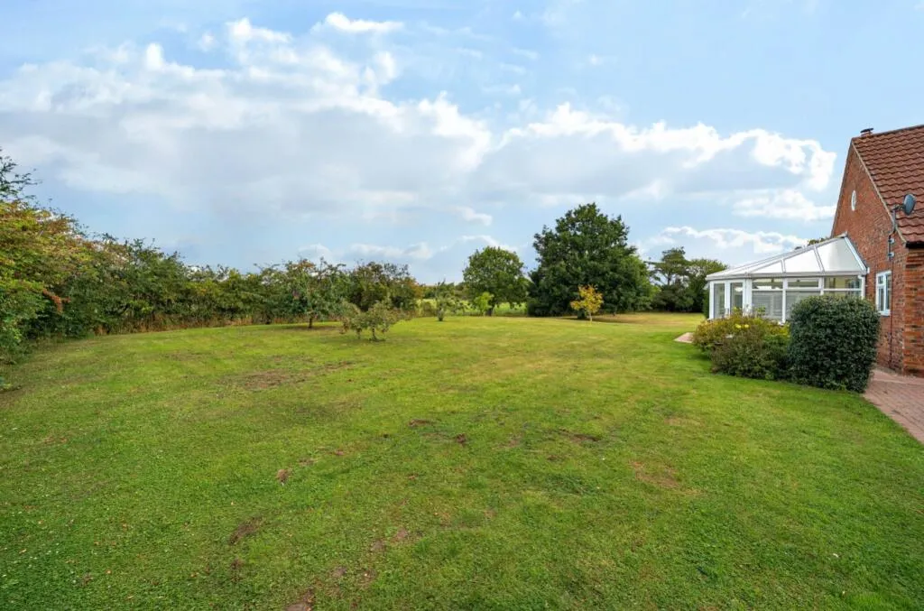 3 bed Detached Bungalow