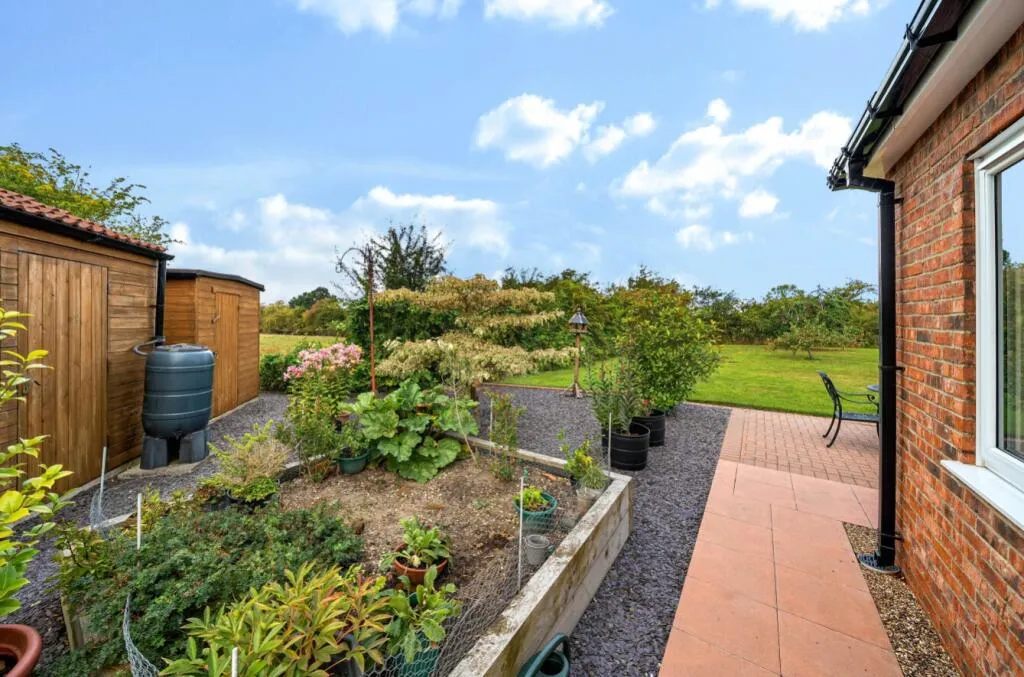 3 bed Detached Bungalow