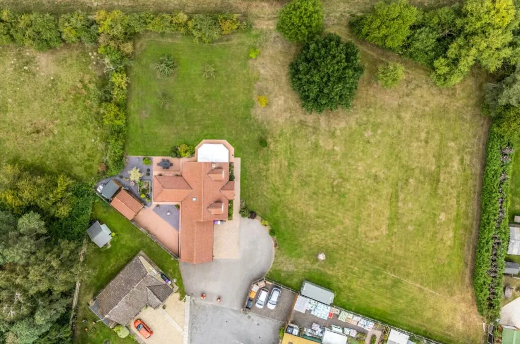 3 bed Detached Bungalow