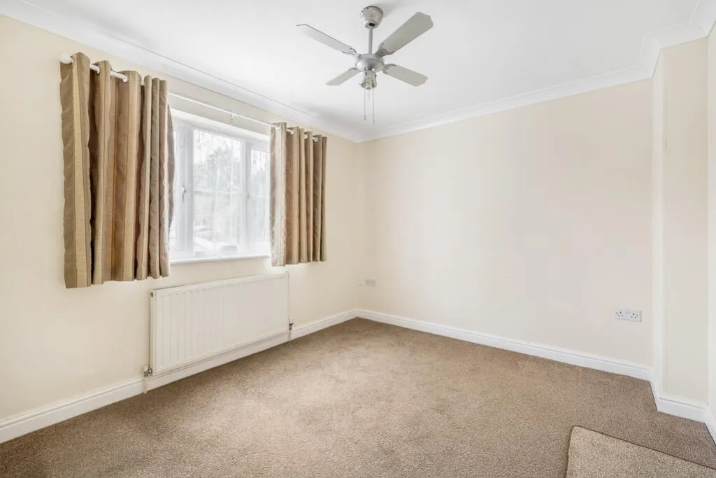 2 bed Detached Bungalow