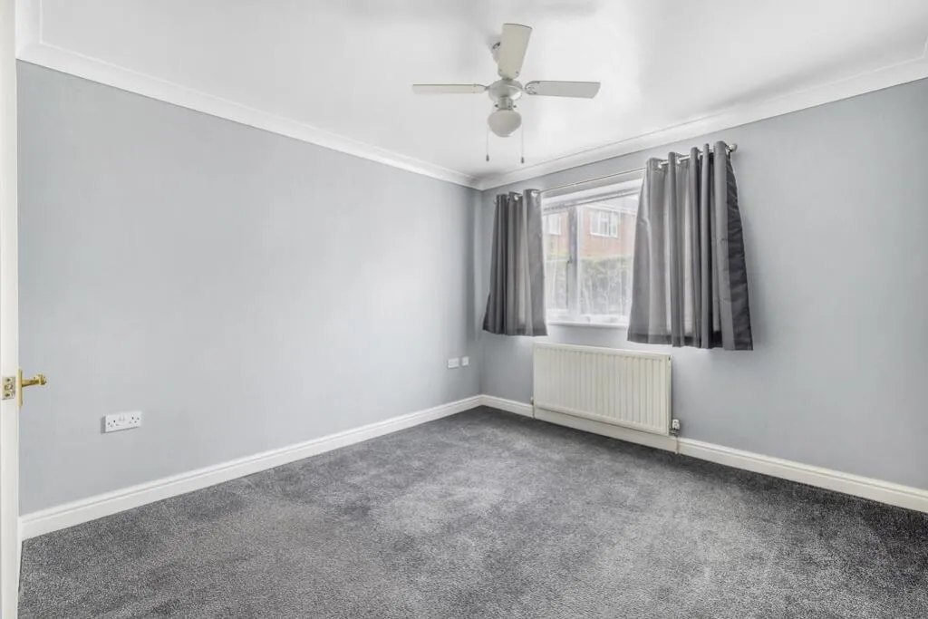 2 bed Detached Bungalow