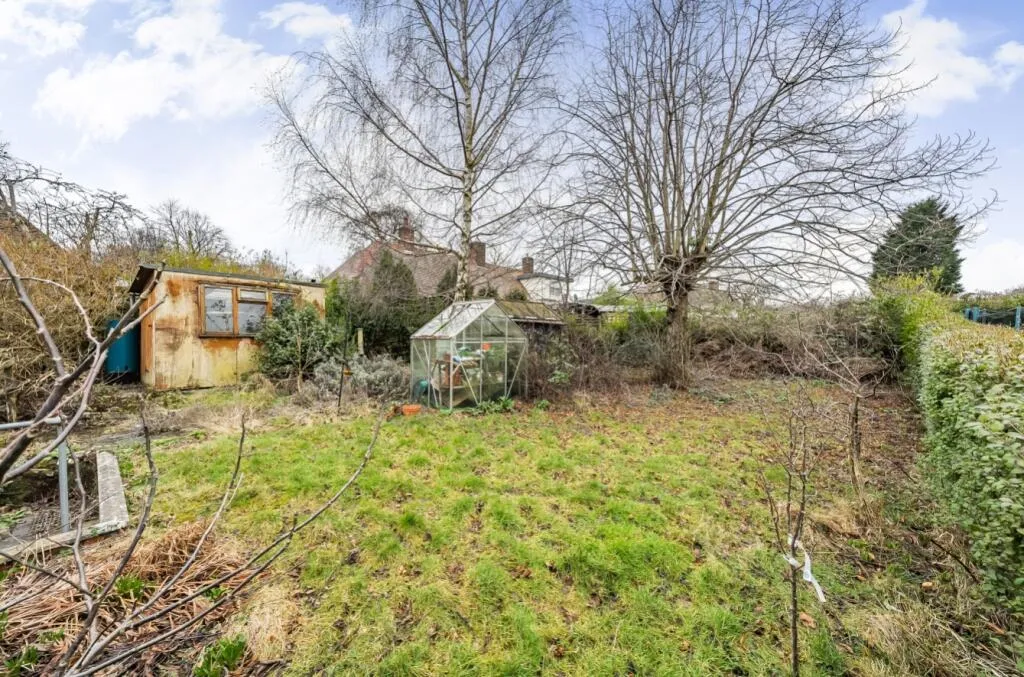 4 bed Terraced Bungalow