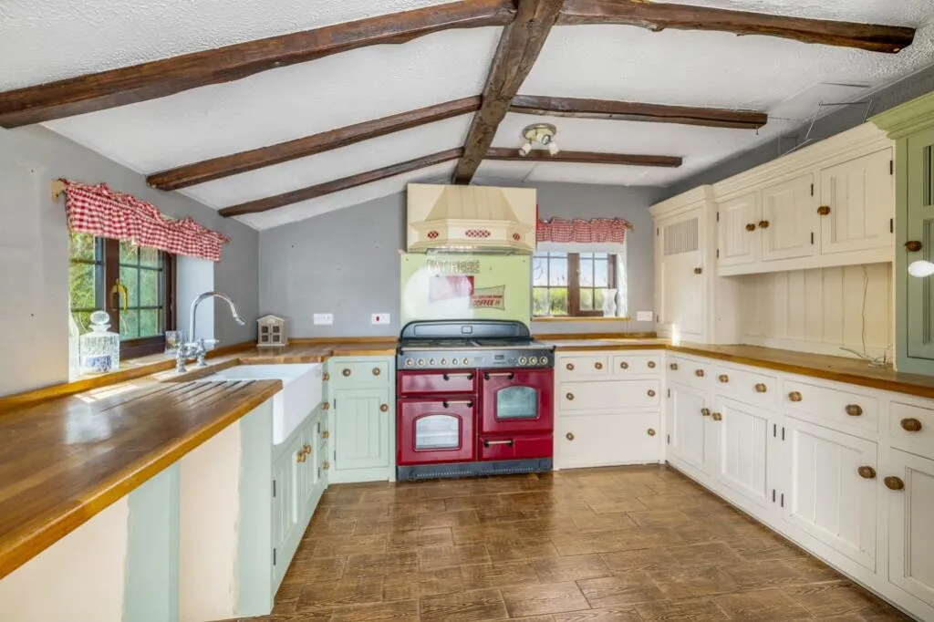 3 bed Detached