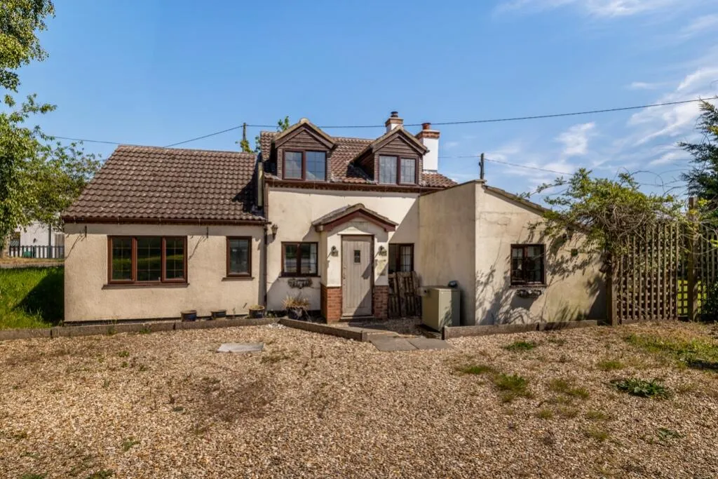 3 bed Detached