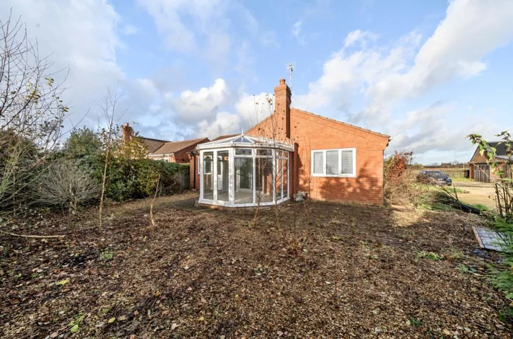 3 bed Detached Bungalow
