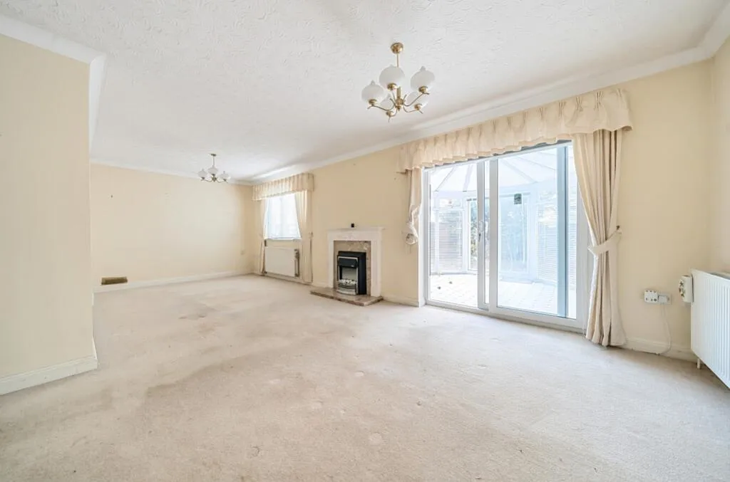 3 bed Detached Bungalow