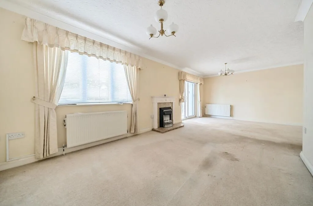 3 bed Detached Bungalow