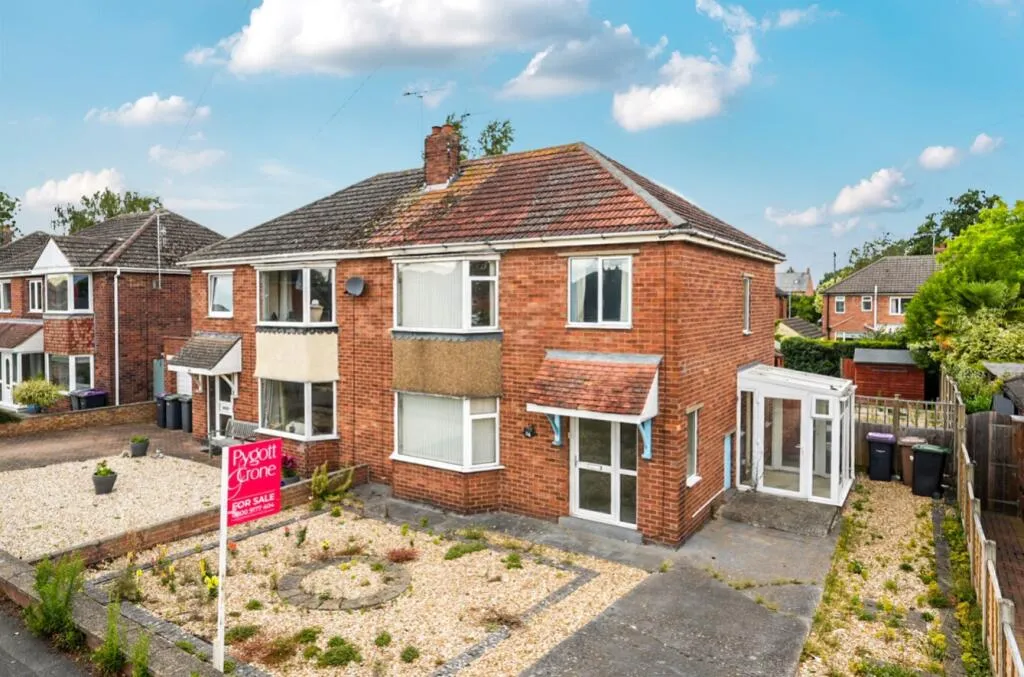 3 bed Semi-Detached