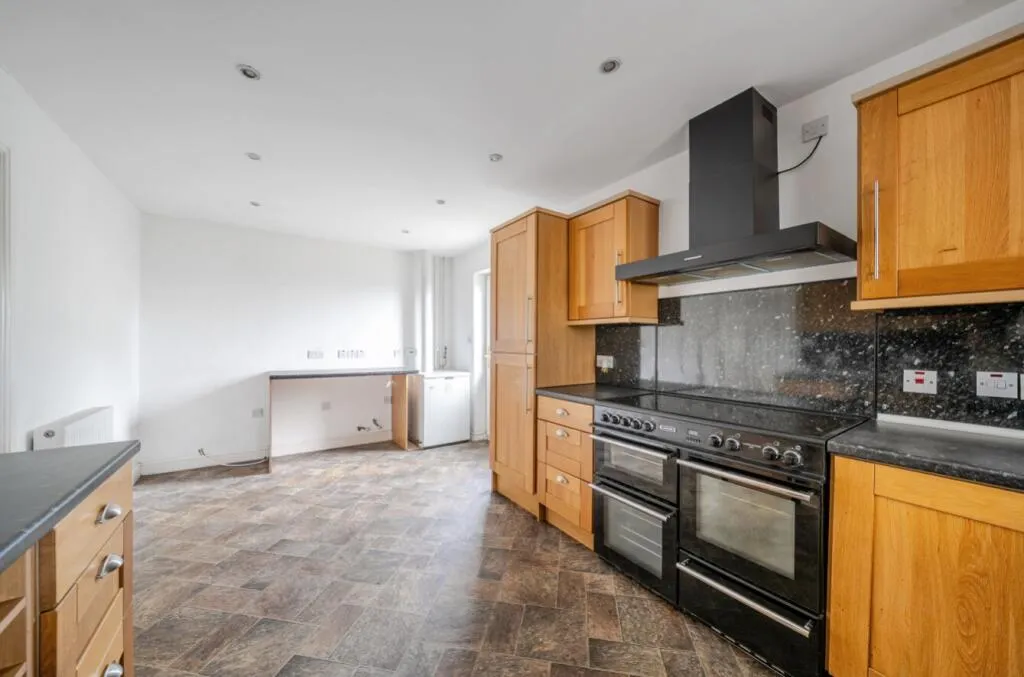 3 bed Detached Bungalow