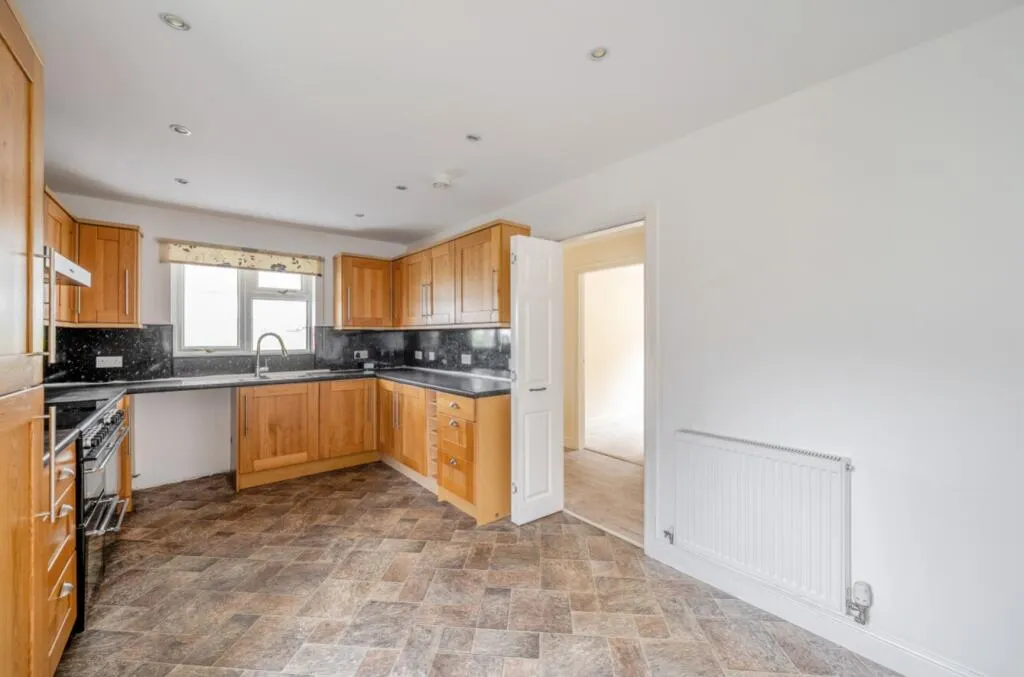 3 bed Detached Bungalow