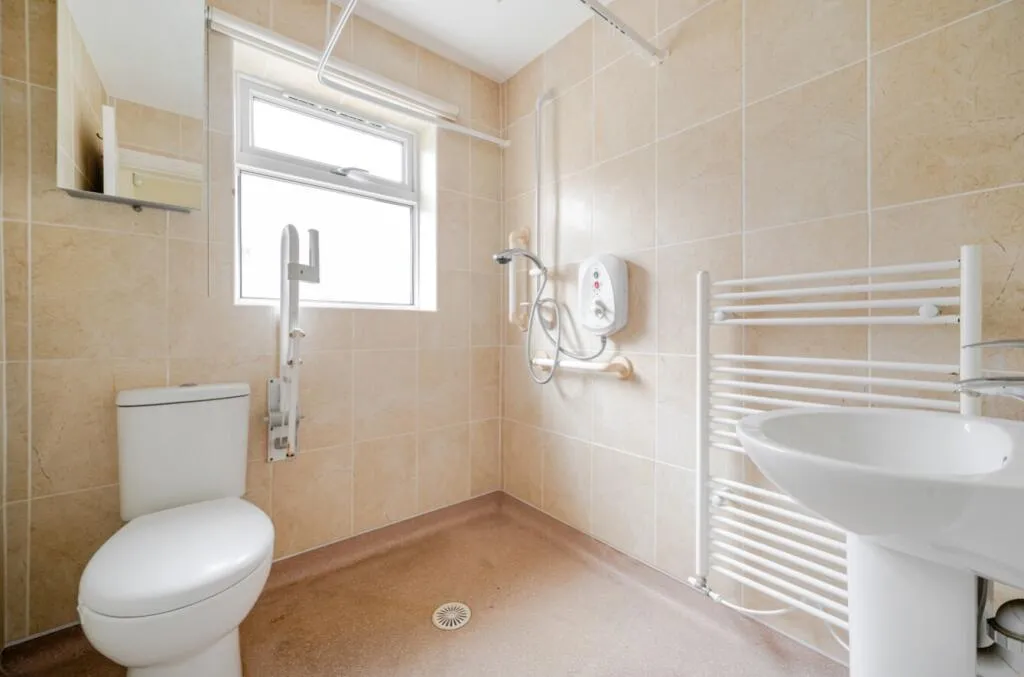 3 bed Detached Bungalow