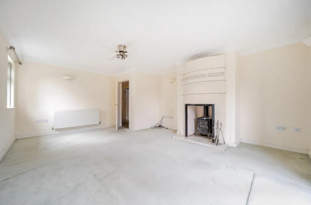 3 bed Detached Bungalow