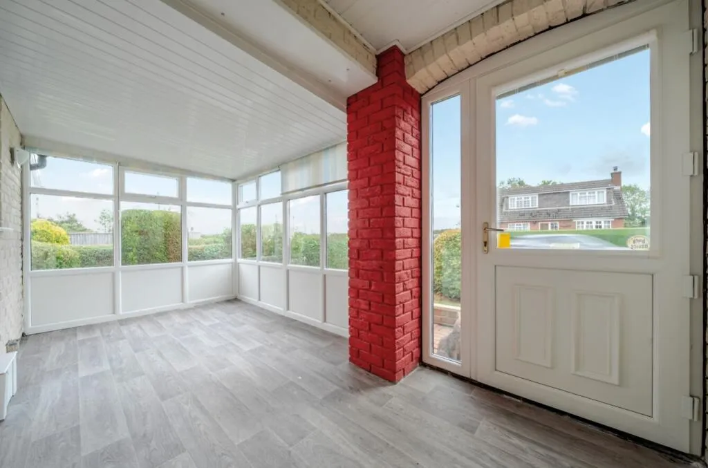 3 bed Detached Bungalow