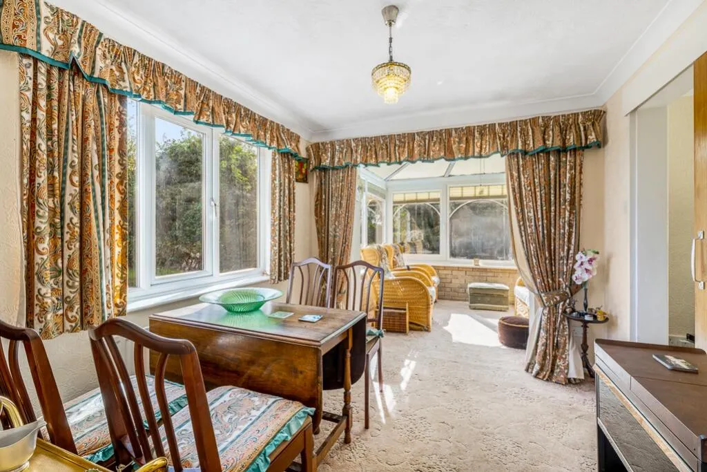 2 bed Detached Bungalow