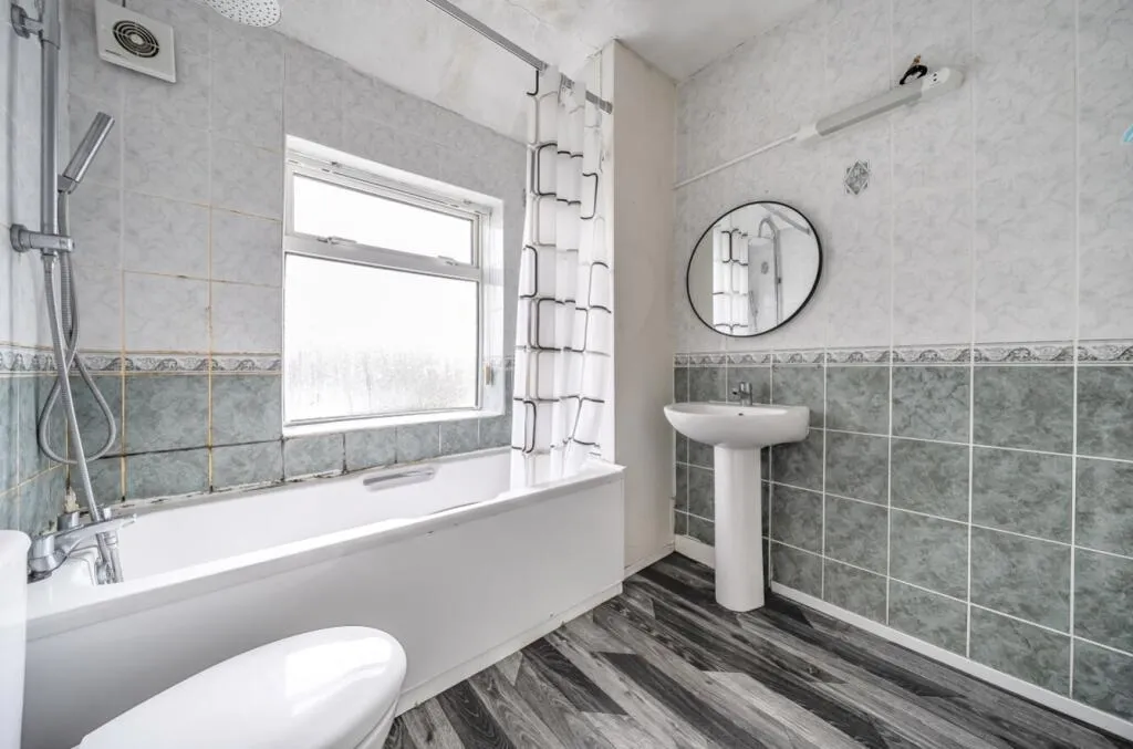3 bed Semi-Detached