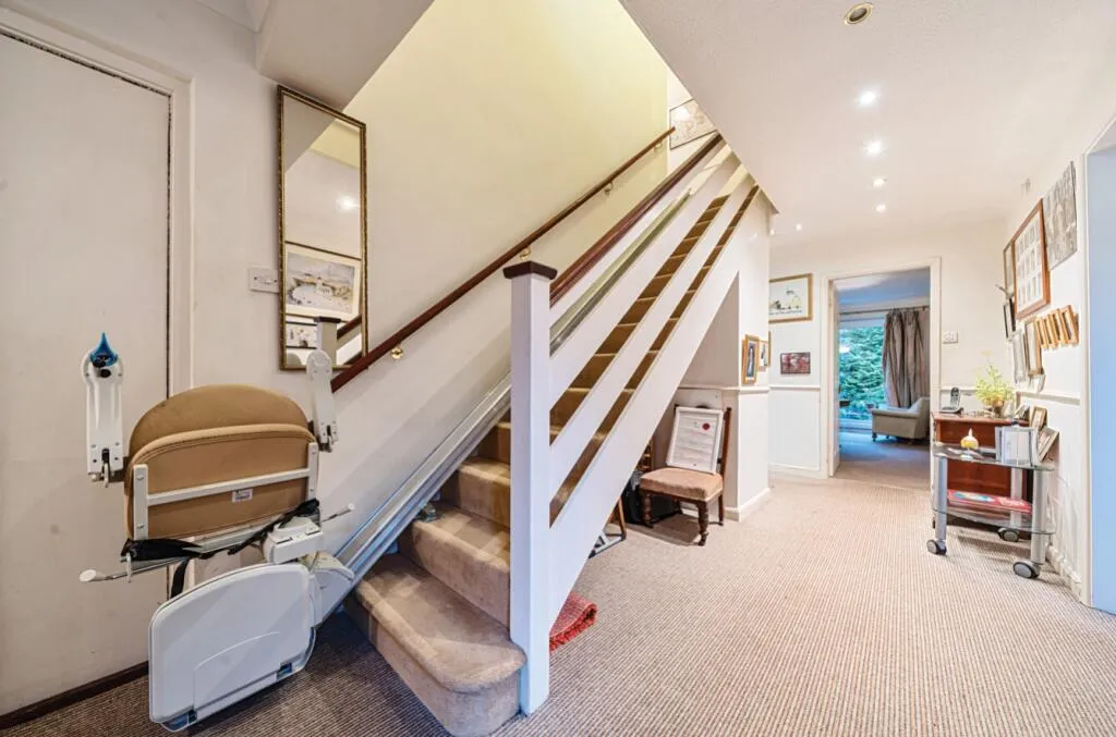 4 bed Detached
