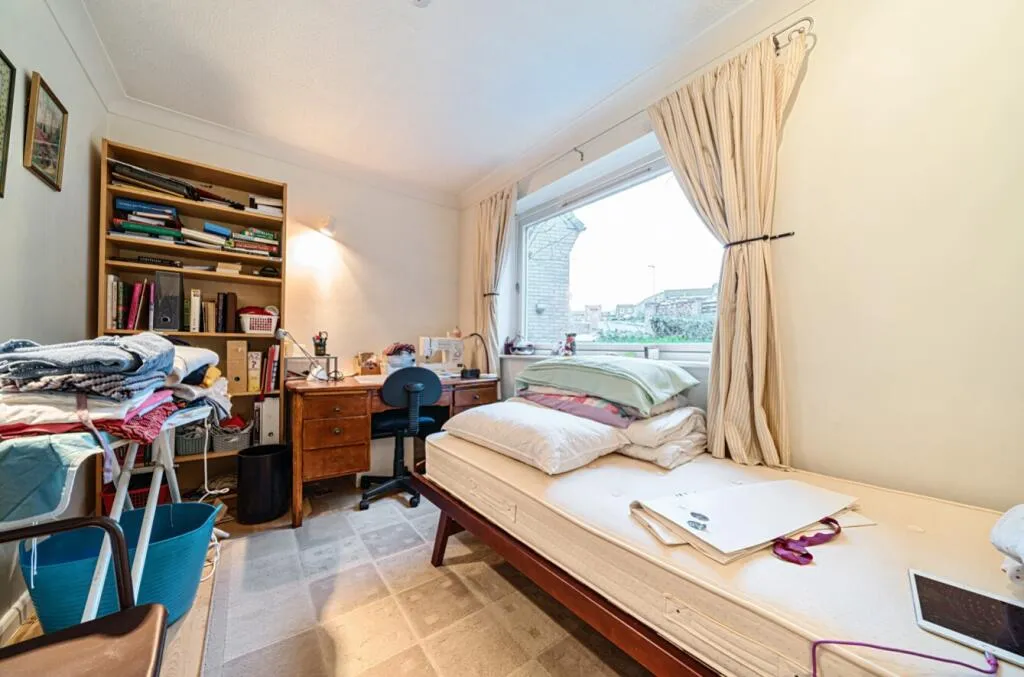 4 bed Detached