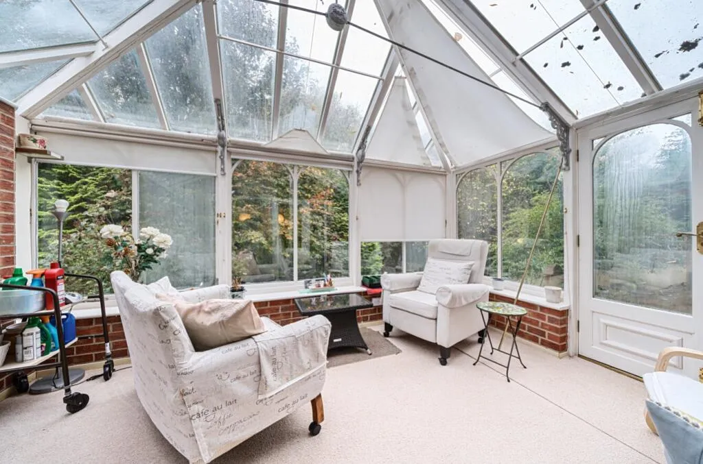 4 bed Detached
