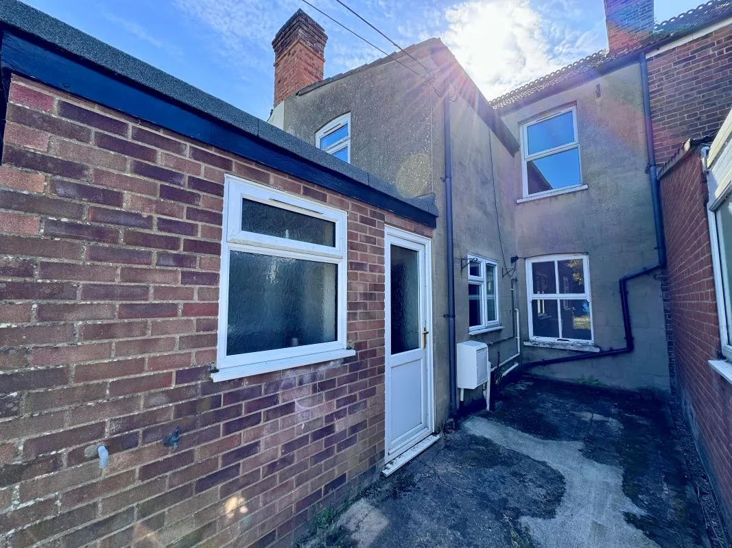 Norwich Road, Wymondham, Norfolk, NR18 0SJ - Online Auctions