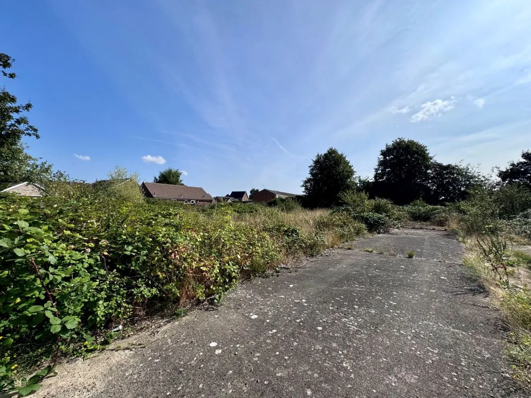 Land, East Side, Bellacre Close, Diss, IP22 4HJ - Online Auctions