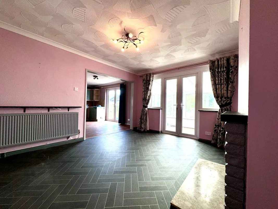 Allens Lane, Sprowston, Norwich, Norfolk, NR7 8EL - Online Auctions
