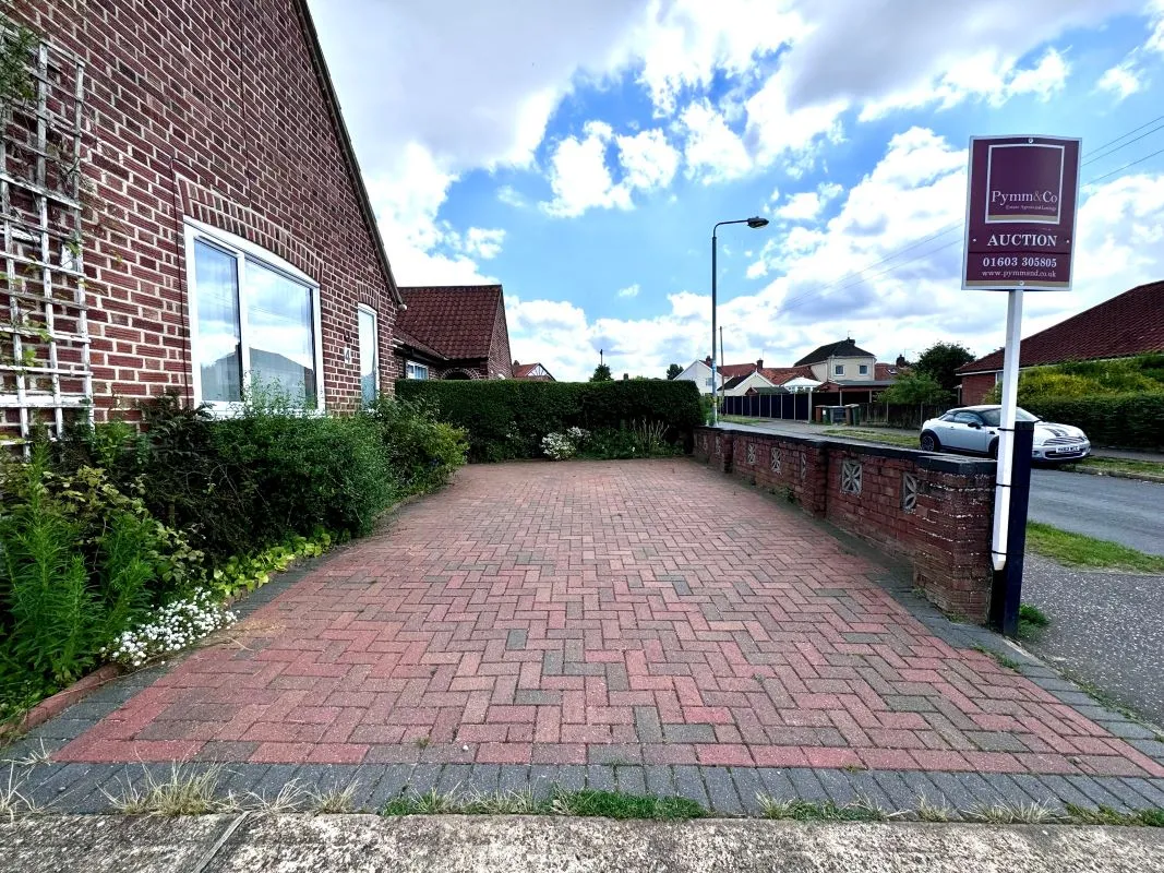 Allens Lane, Sprowston, Norwich, Norfolk, NR7 8EL - Online Auctions
