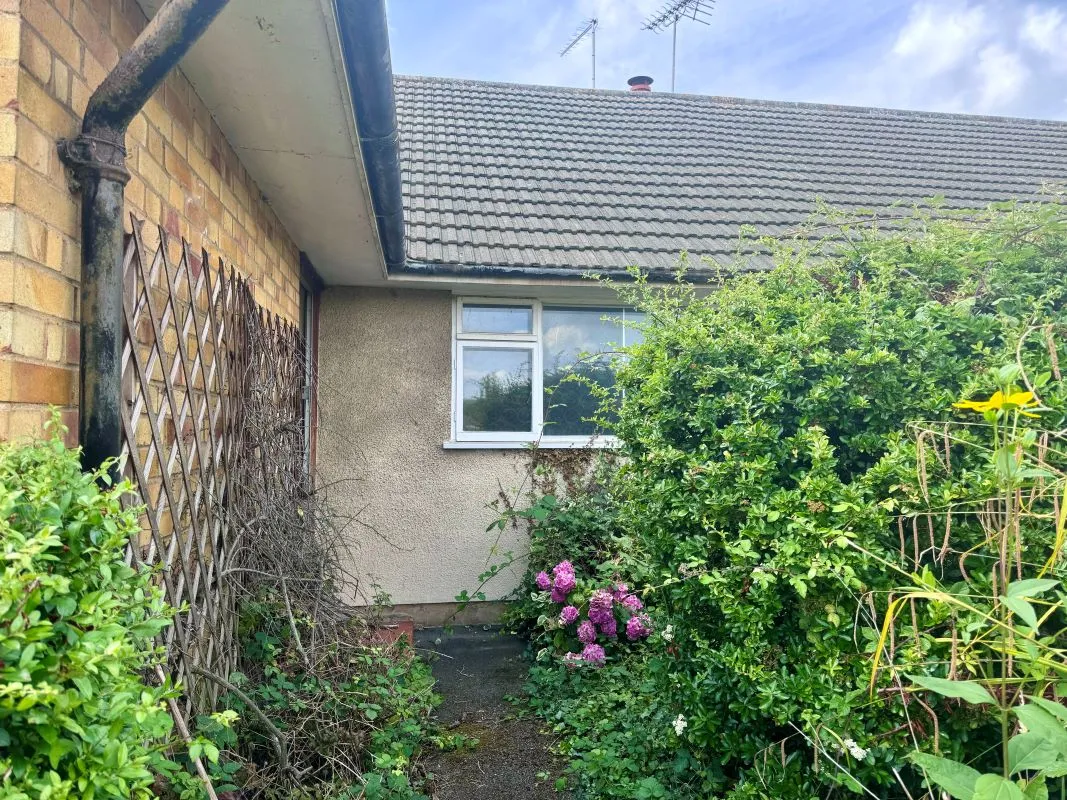 Hengist Gardens, Wickford, Essex, SS11 7EL - Online Auctions
