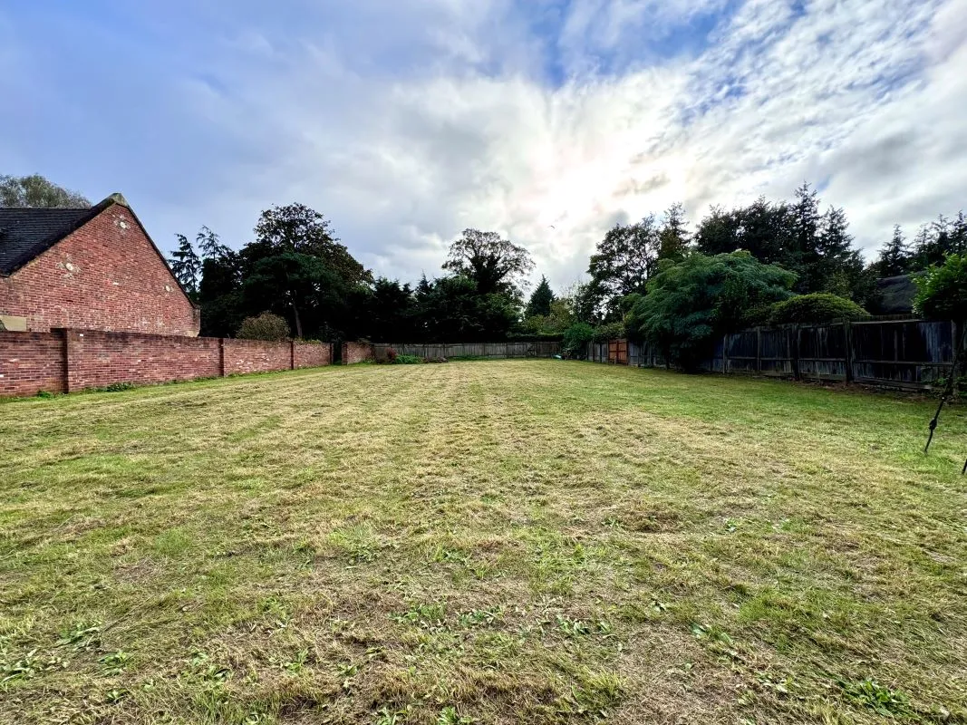 St Ninians, Strumpshaw Road, Brundall, Norfolk, NR13 5PA - Online Auctions