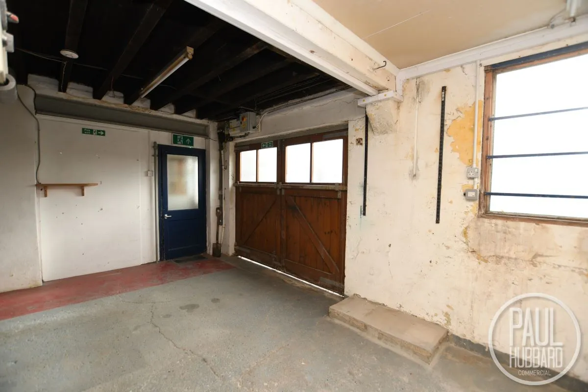 Melbourne Road, Lowestoft, Suffolk, NR32 1ST - Online Auctions