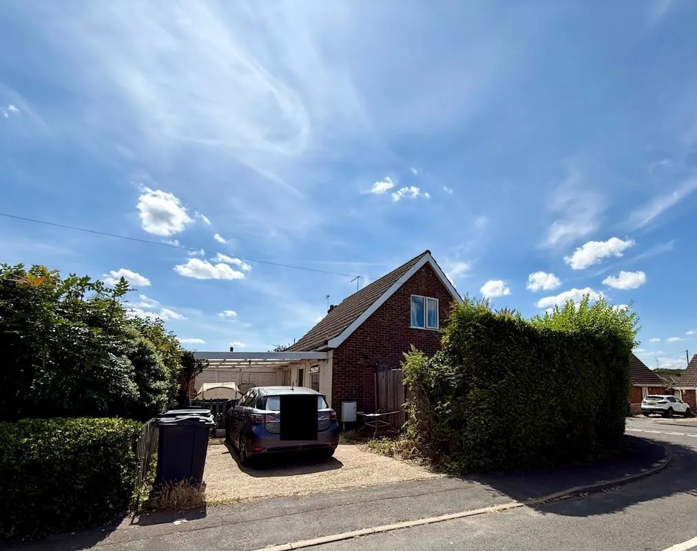Hillvue Close, Norwich, Norfolk, NR5 0NQ - Online Auctions