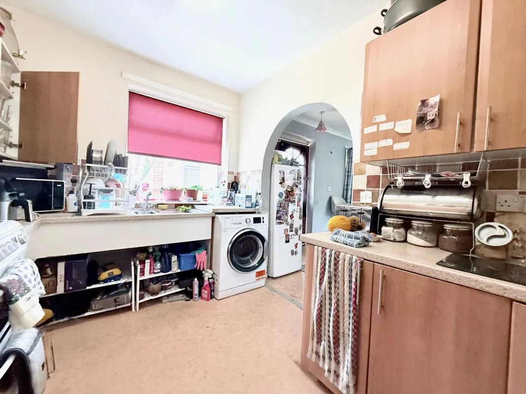 Hillvue Close, Norwich, Norfolk, NR5 0NQ - Online Auctions