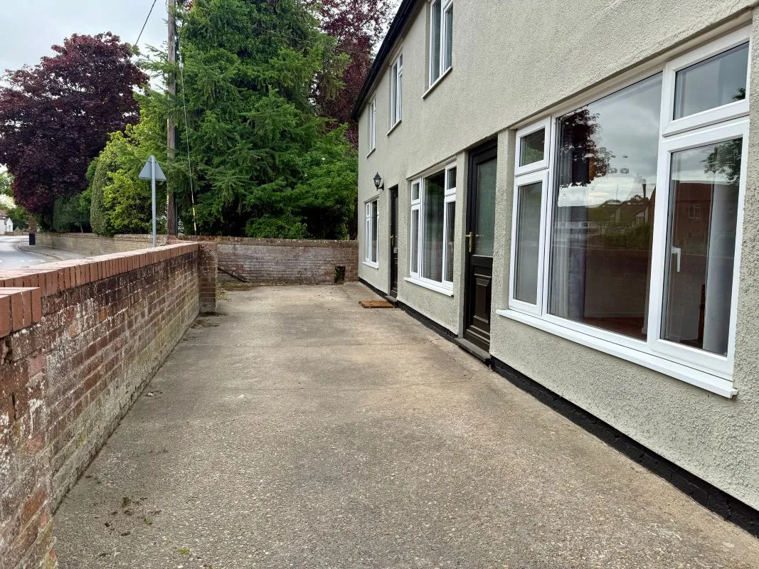 New Central Garage, Hempnall, Norfolk, NR15 2LP - Online Auctions