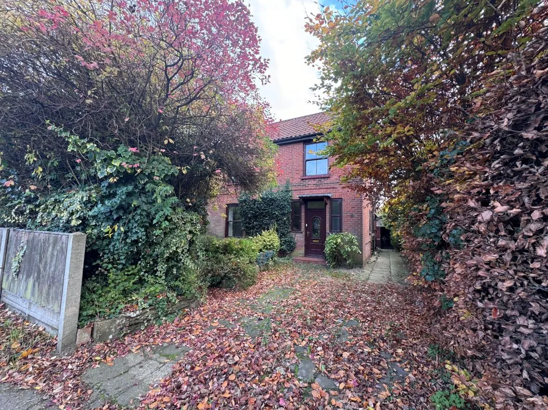 Reepham Road, Norwich, Norfolk, NR6 5LF - Online Auctions