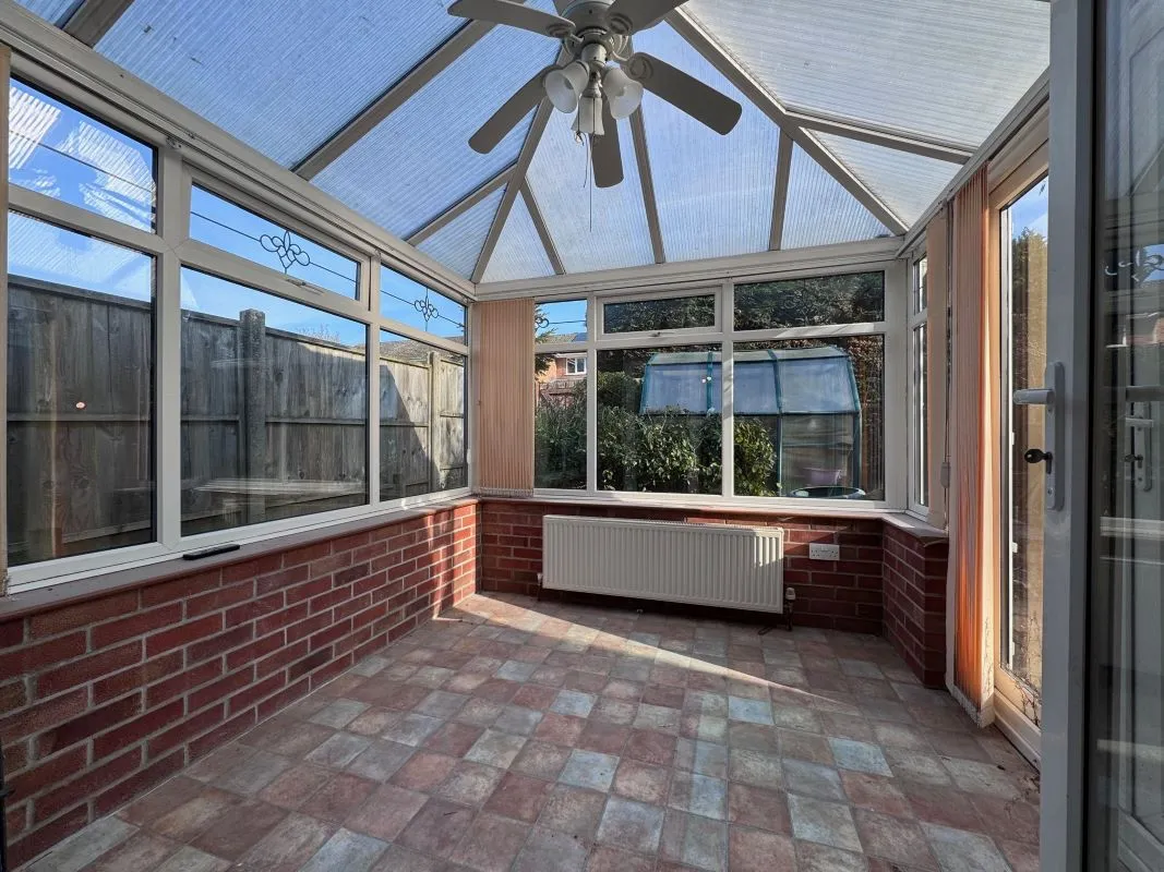 Crome Walk, Lowestoft, Suffolk, NR32 4NF - Online Auctions