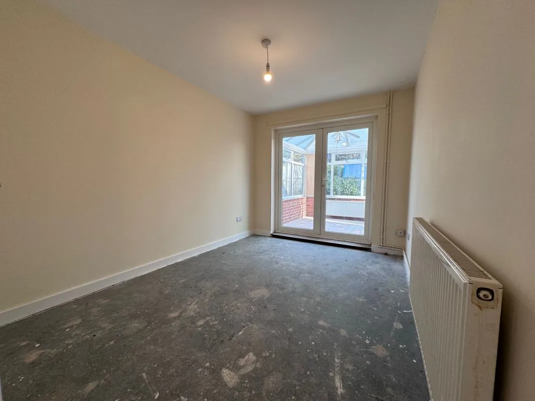 Crome Walk, Lowestoft, Suffolk, NR32 4NF - Online Auctions