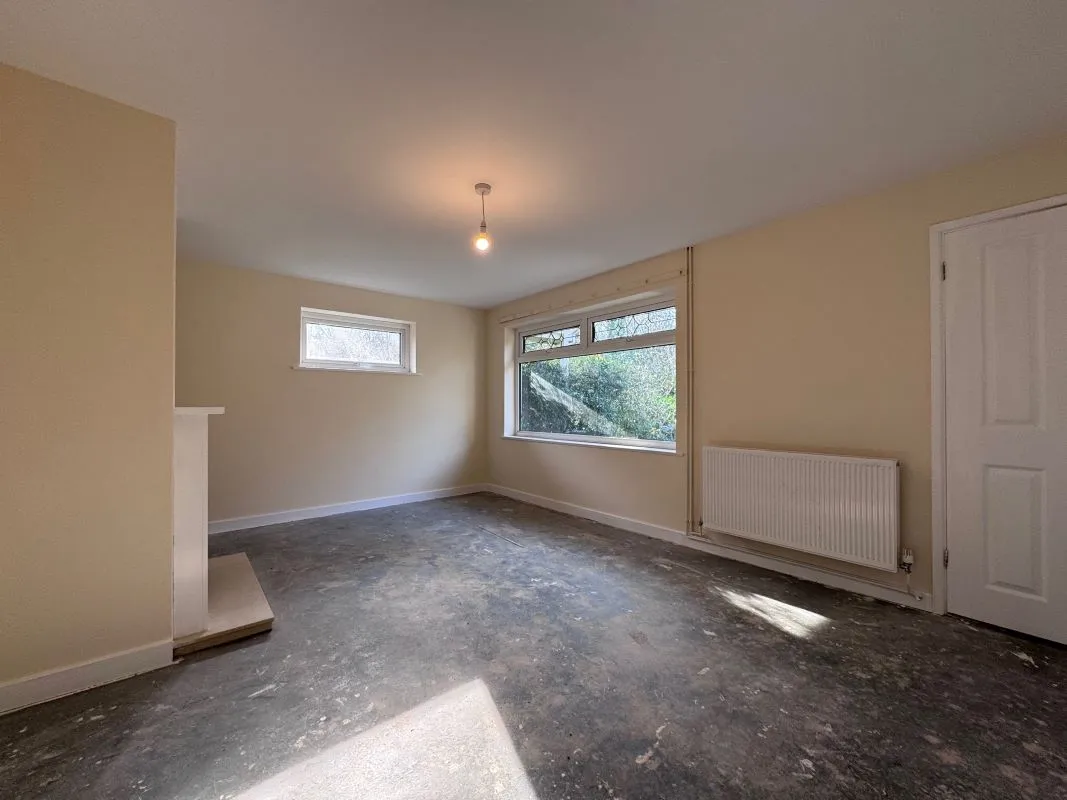 Crome Walk, Lowestoft, Suffolk, NR32 4NF - Online Auctions