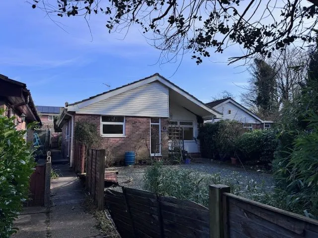 Crome Walk, Lowestoft, Suffolk, NR32 4NF - Online Auctions