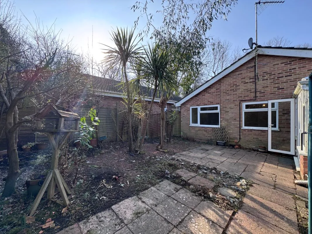 Crome Walk, Lowestoft, Suffolk, NR32 4NF - Online Auctions