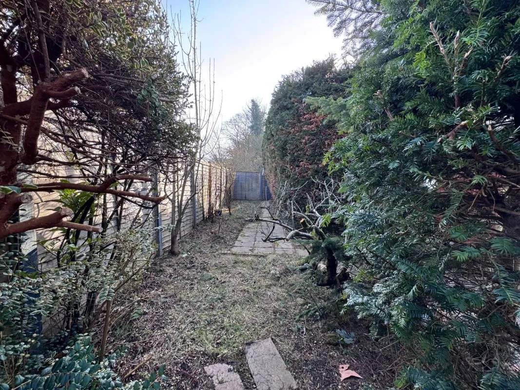 Crome Walk, Lowestoft, Suffolk, NR32 4NF - Online Auctions