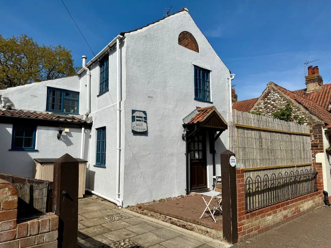 Cross Street, Holt, Norfolk, NR25 6HZ - Online Auctions