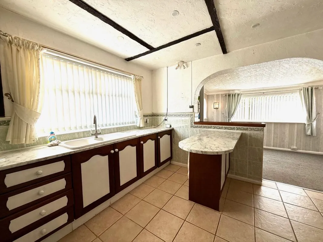 Cranleigh Road, Lowestoft, Suffolk, NR33 7EX - Online Auctions