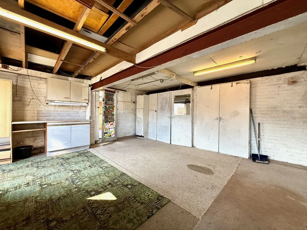 Cranleigh Road, Lowestoft, Suffolk, NR33 7EX - Online Auctions