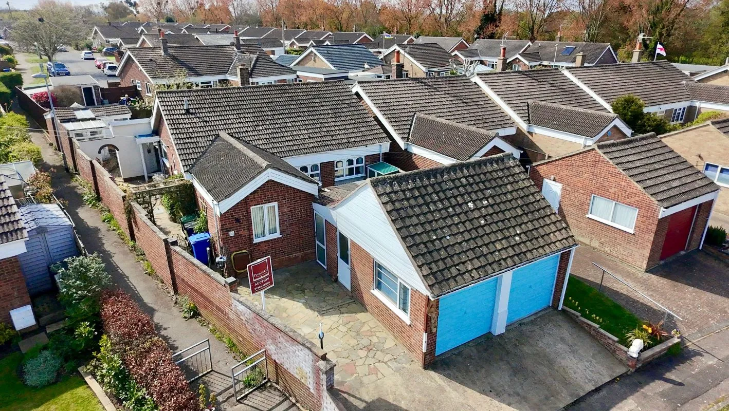 Cranleigh Road, Lowestoft, Suffolk, NR33 7EX - Online Auctions