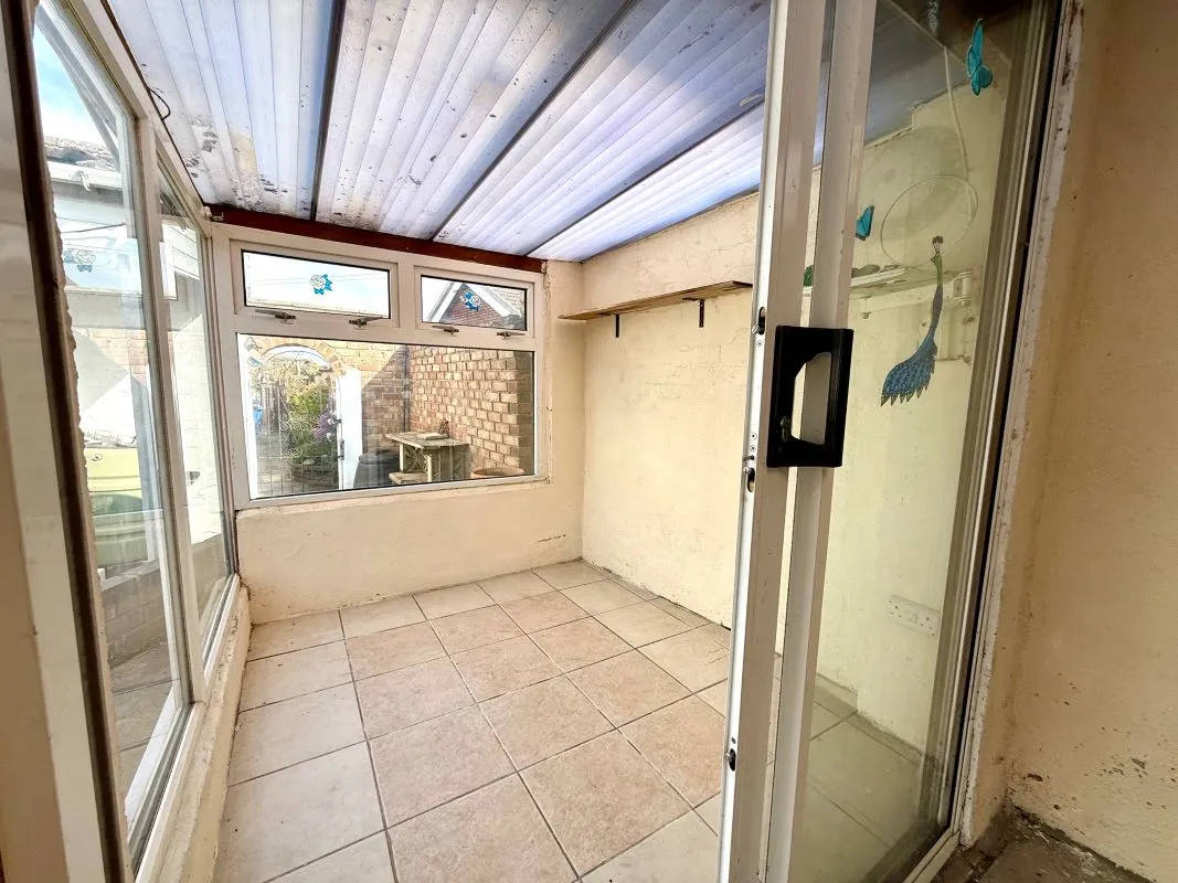 Cranleigh Road, Lowestoft, Suffolk, NR33 7EX - Online Auctions