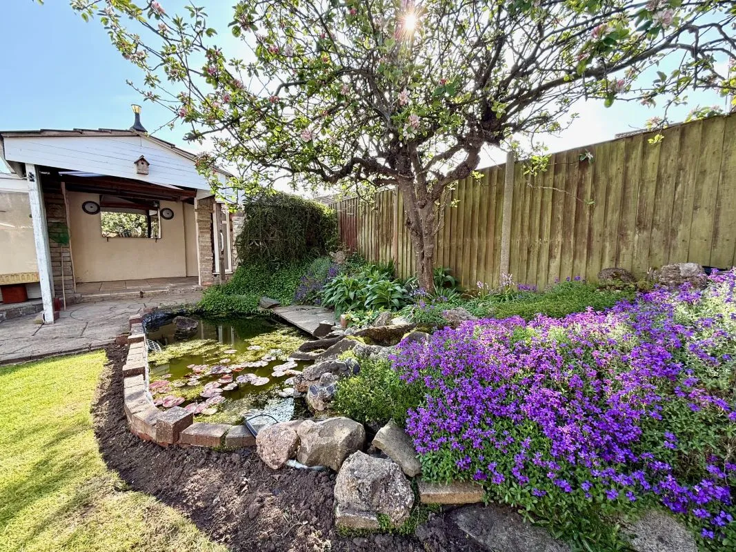 Cranleigh Road, Lowestoft, Suffolk, NR33 7EX - Online Auctions