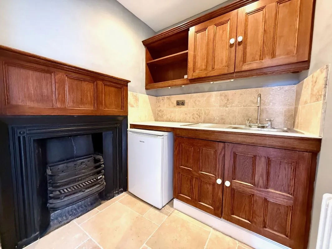 Garsett House, St. Andrews Street, Norwich, Norfolk, NR3 1AU - Online Auctions