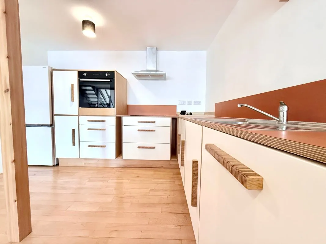 Earlham House, Earlham Road, Norwich, Norfolk, NR2 3PF - Online Auctions