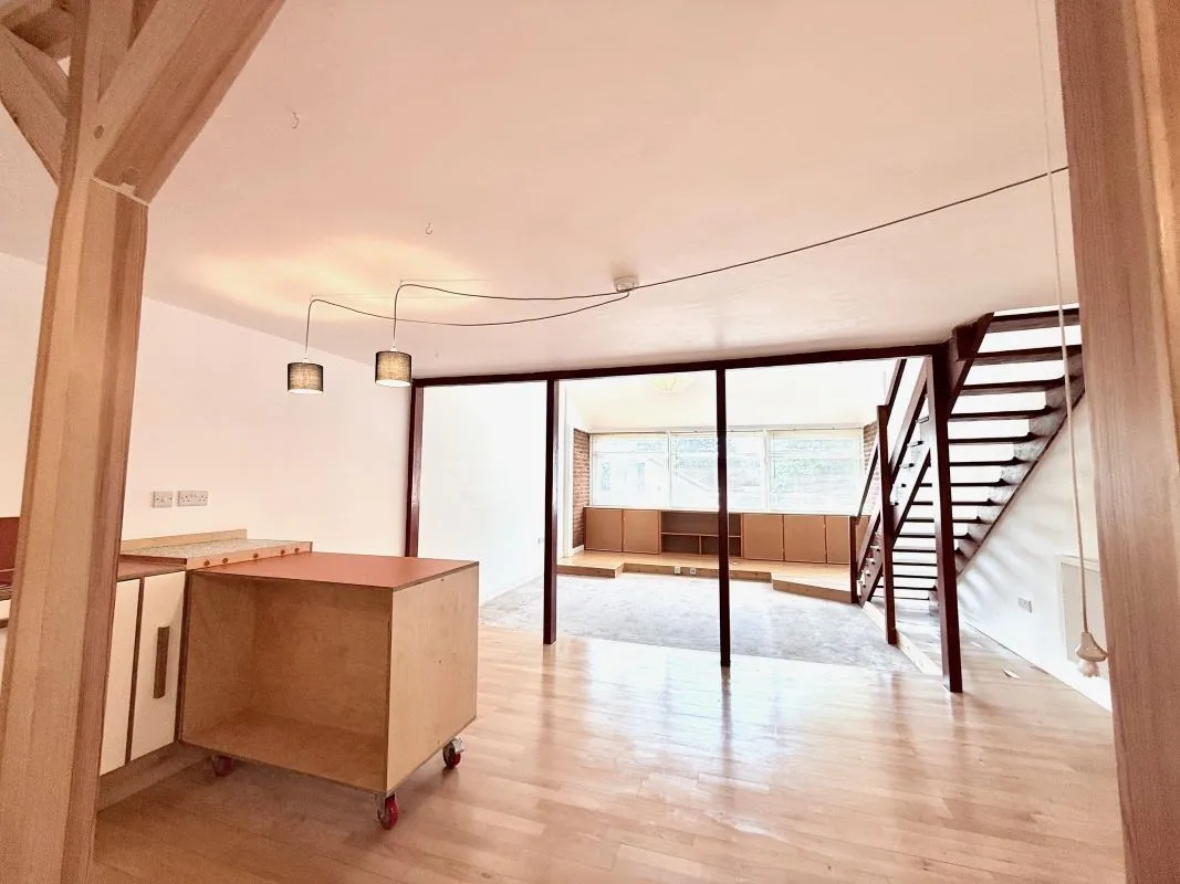 Earlham House, Earlham Road, Norwich, Norfolk, NR2 3PF - Online Auctions