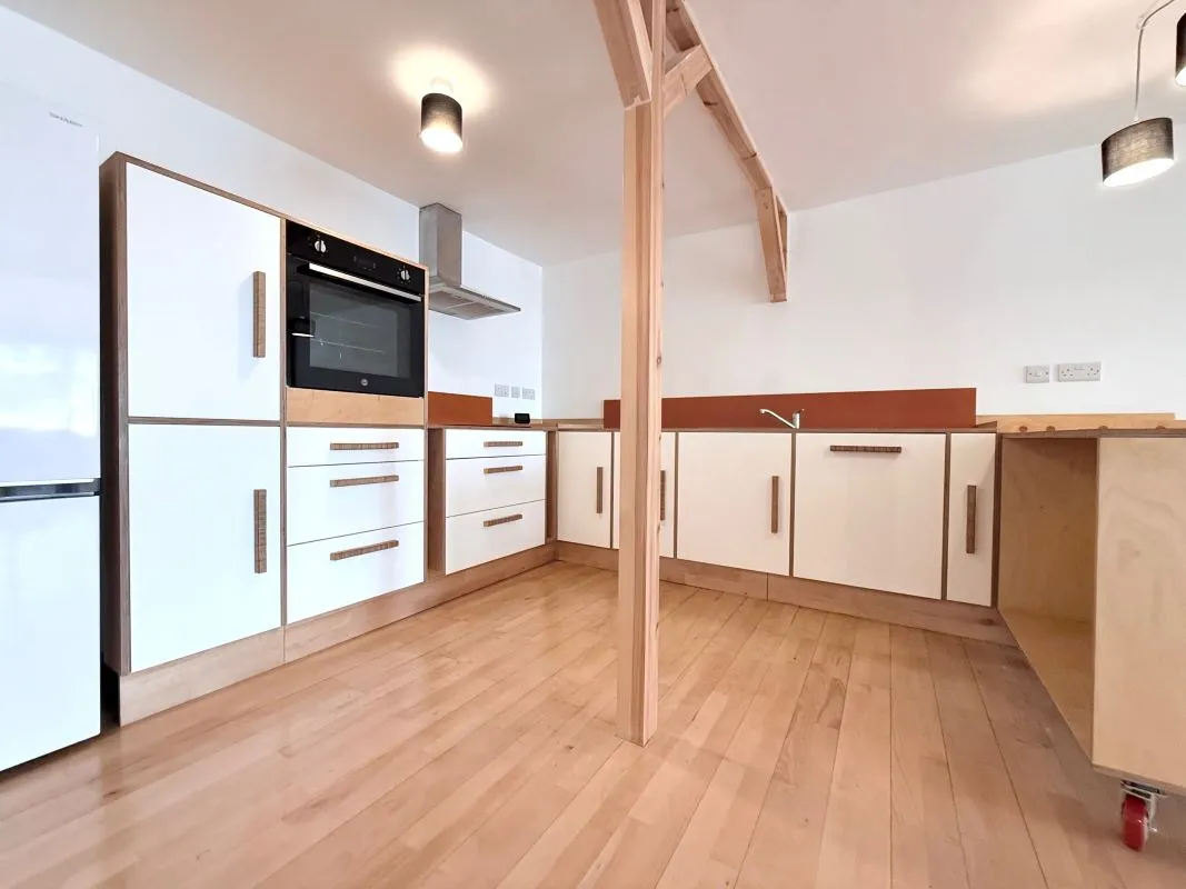 Earlham House, Earlham Road, Norwich, Norfolk, NR2 3PF - Online Auctions
